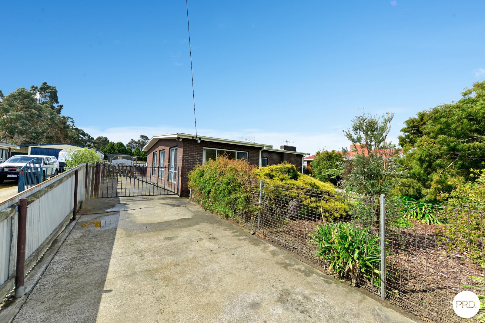 1906 Lyell Highway LAWITTA 22