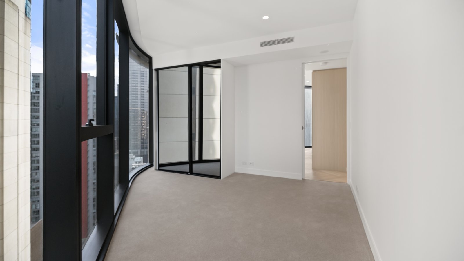 1906/63 La Trobe Street MELBOURNE 5