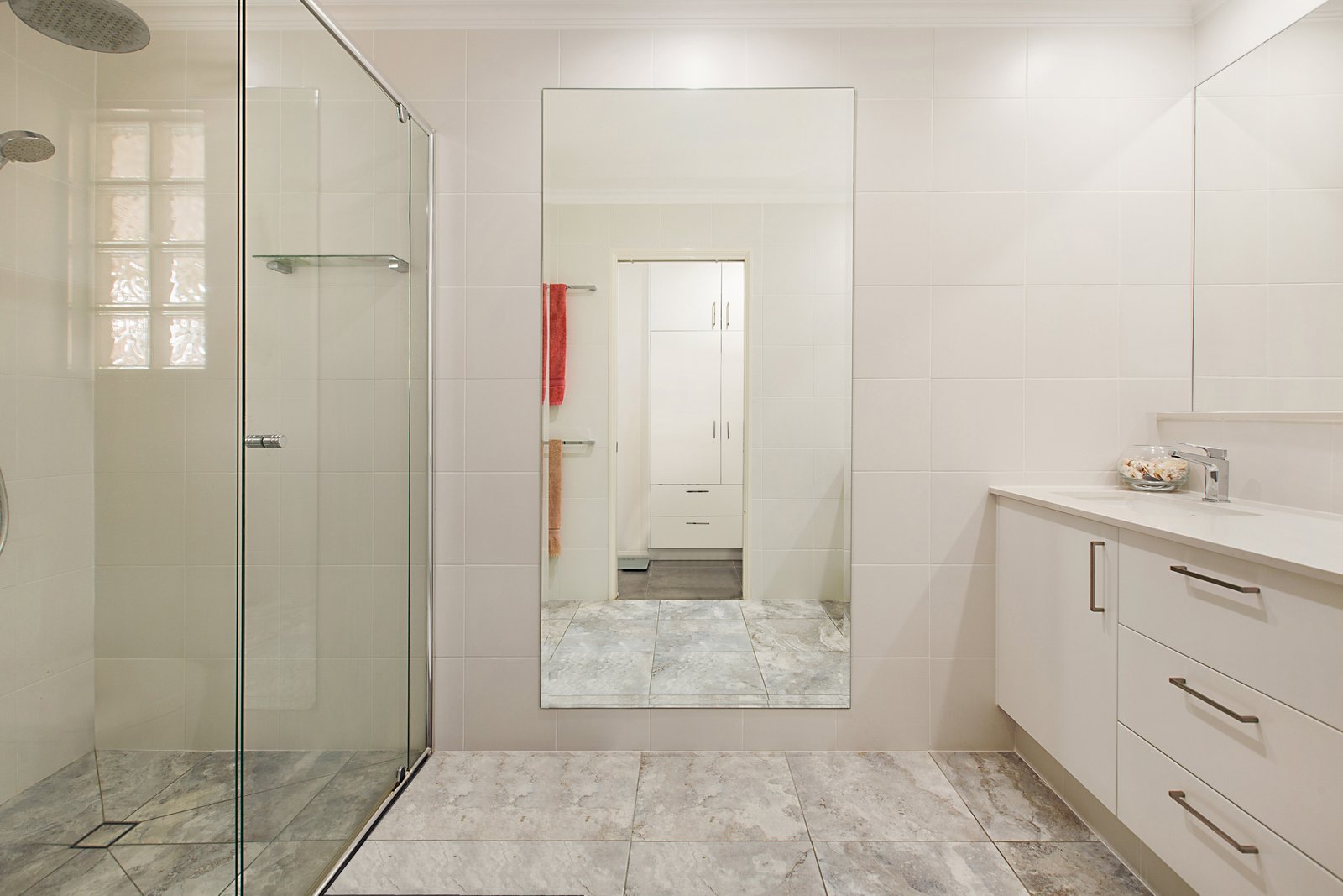 190/8 Mariners Drive West  TWEED HEADS 8