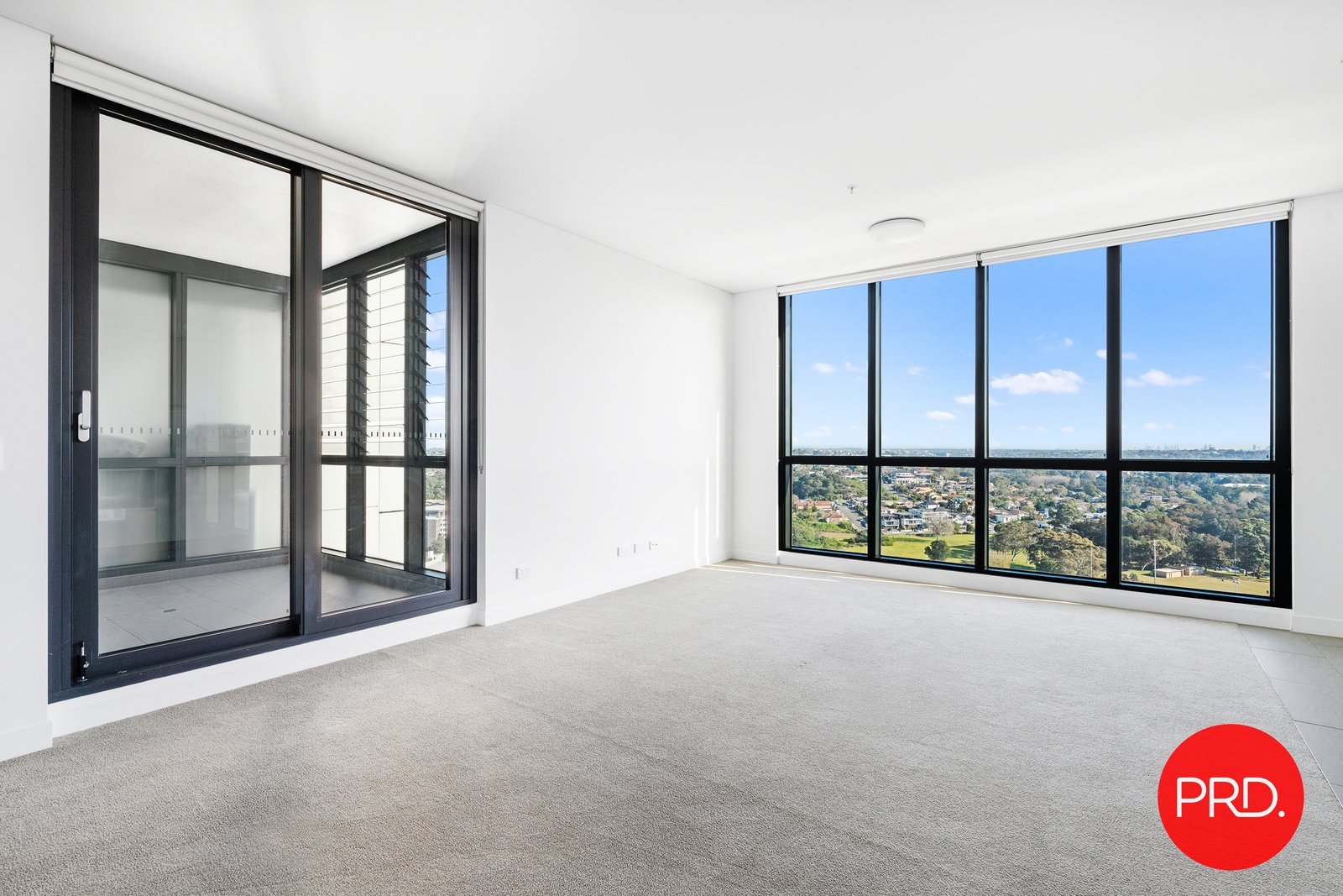 1909/9 Brodie Spark Drive WOLLI CREEK 2