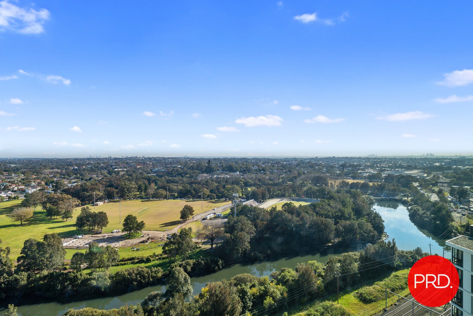 1909/9 Brodie Spark Drive WOLLI CREEK 8