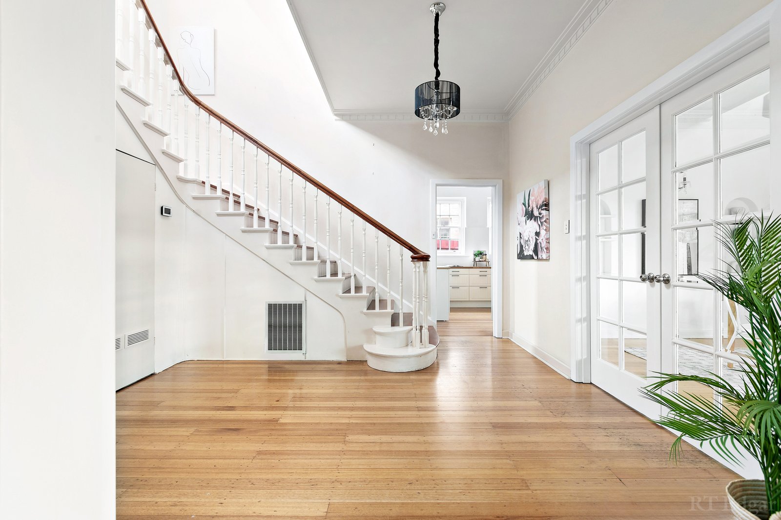 Real Estate and Property in 191 Doncaster Road, Balwyn North, VIC