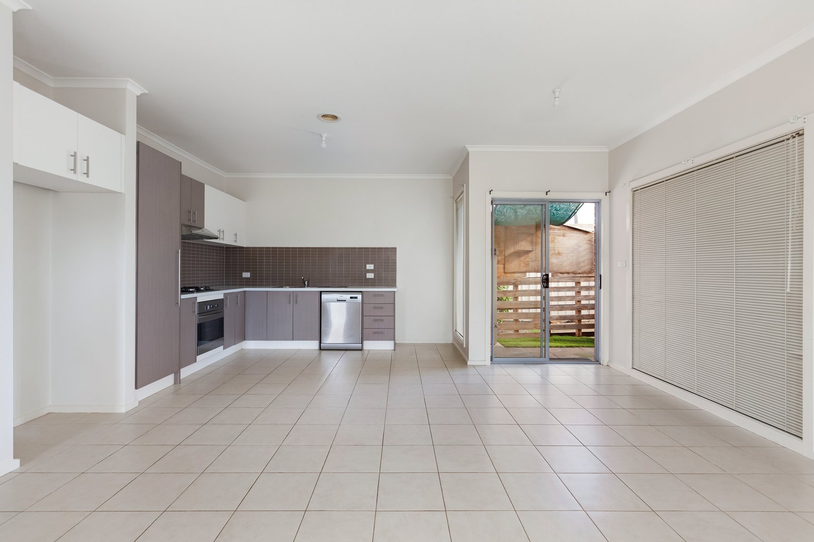 Gallery: 1/91 Dudley Street