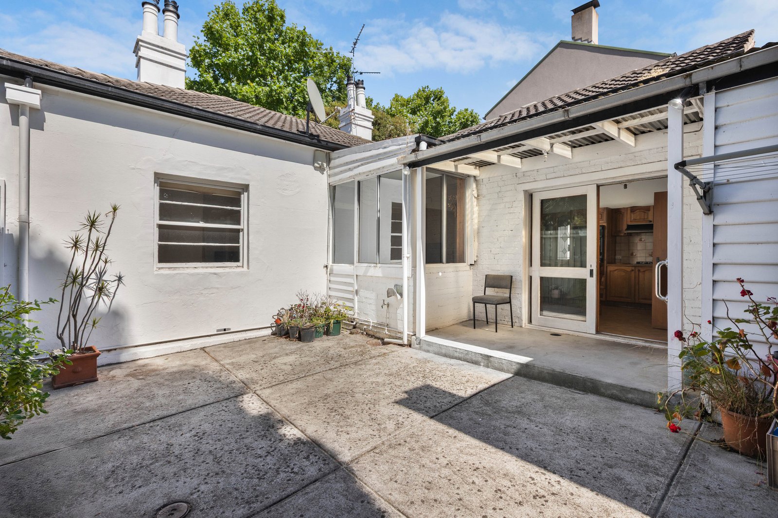 Gallery: 191 Montague Street