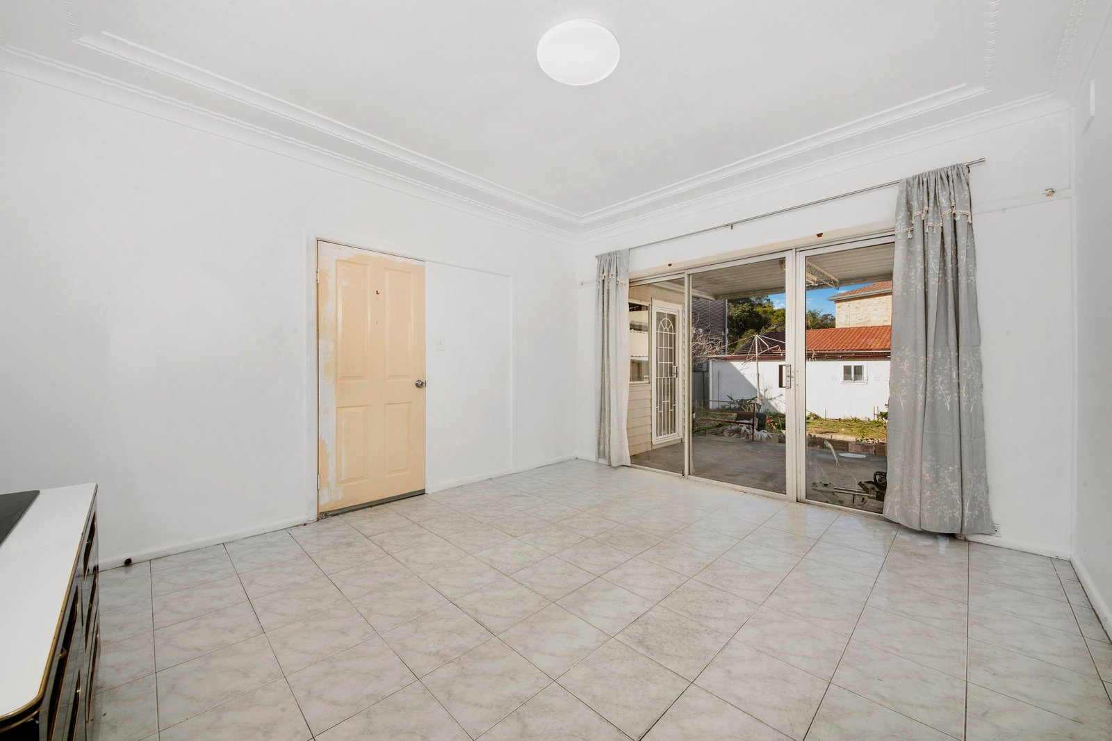 191 Stoney Creek Road BEVERLY HILLS 3