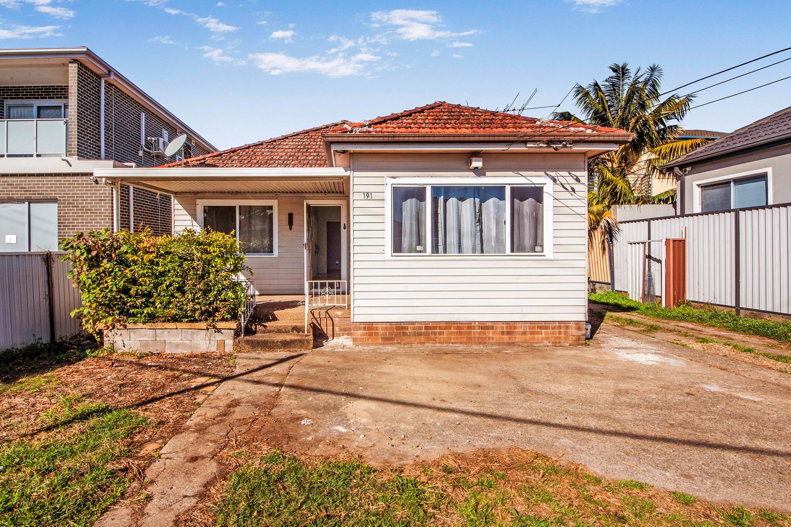 191 Stoney Creek Road BEVERLY HILLS 6