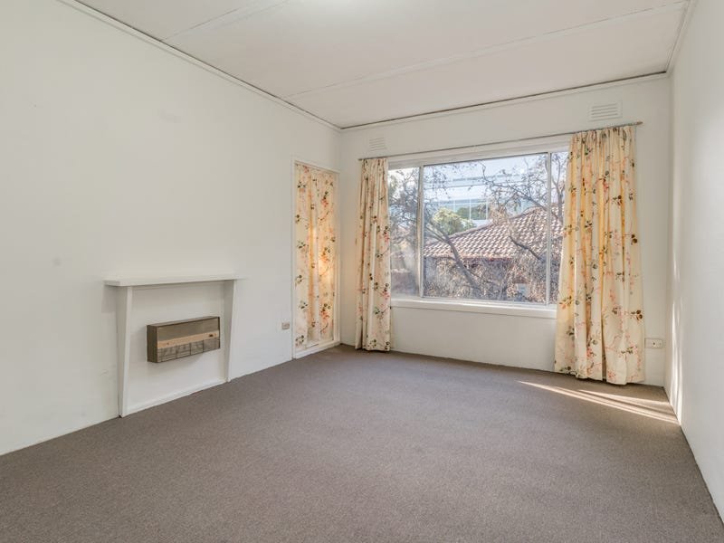 Real Estate and Property in 19/10 Wetherby Road, Doncaster, VIC