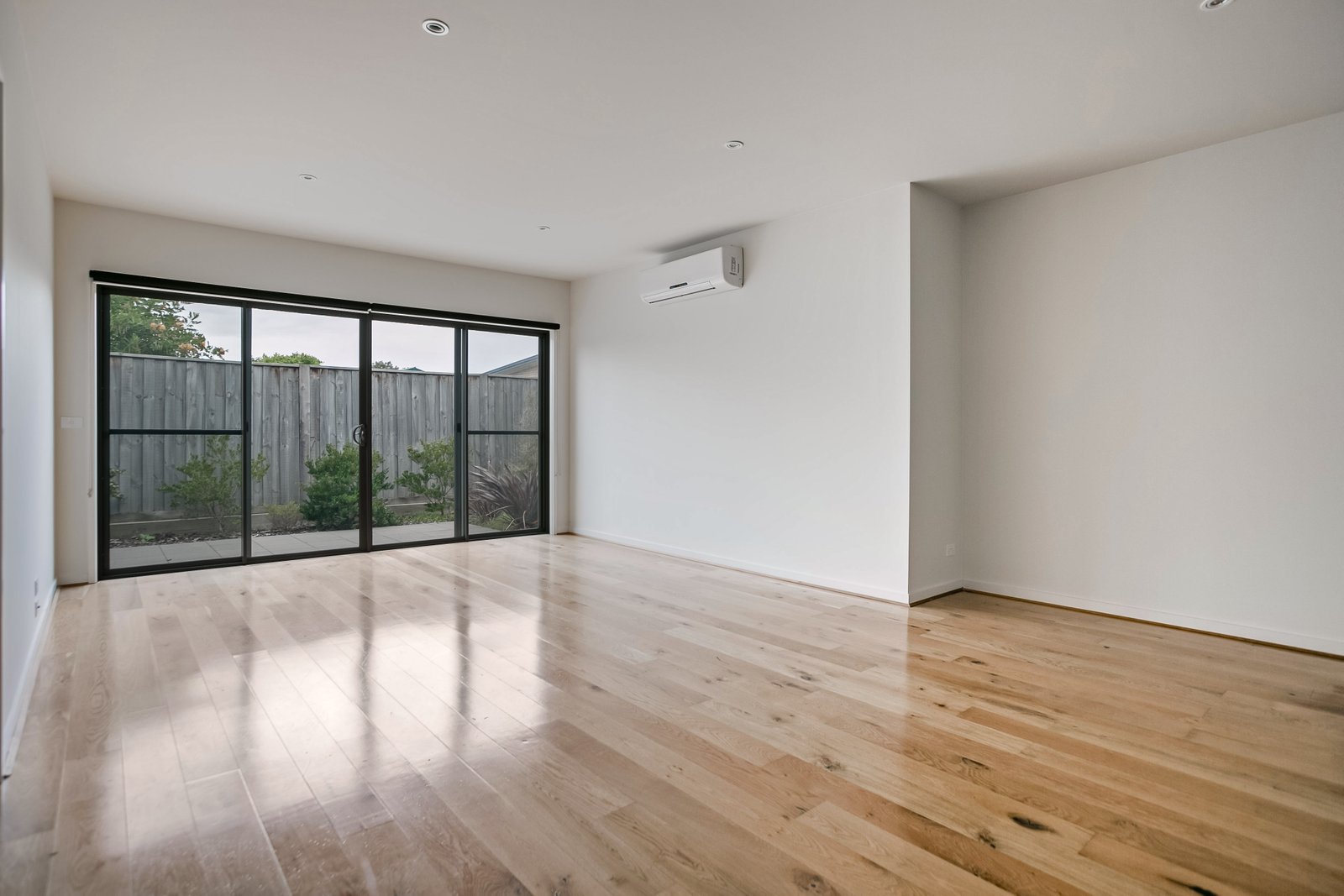Gallery: 19/101 Edithvale Road