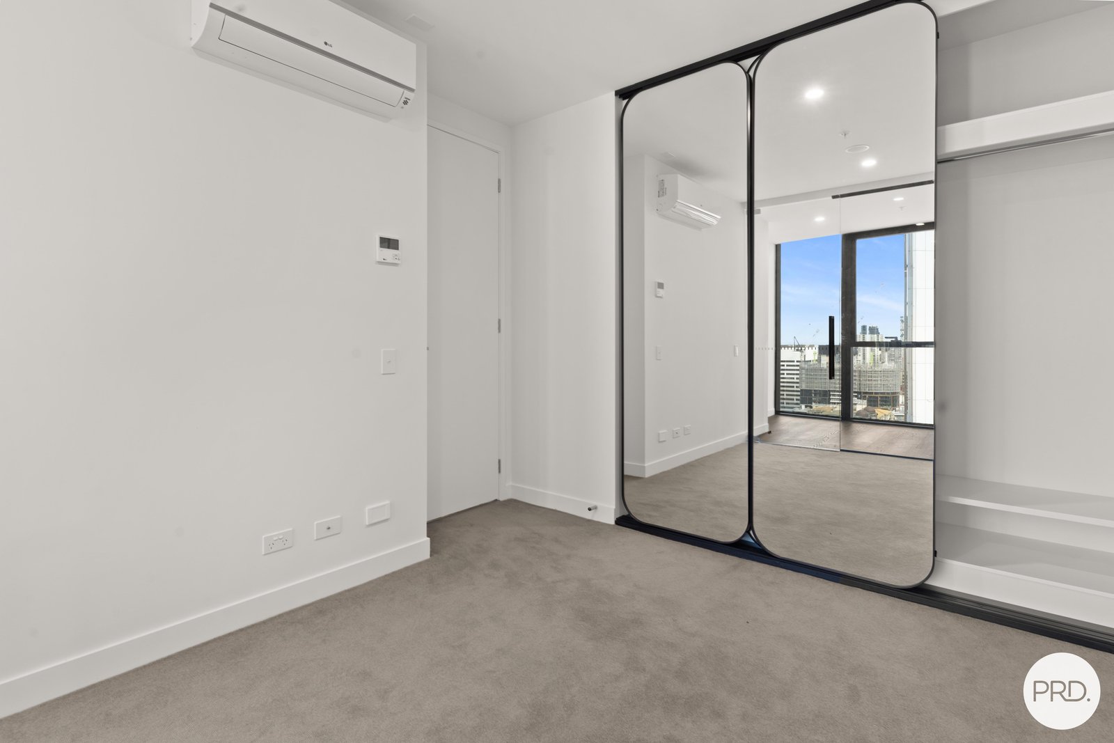 1910/138 Spencer Street MELBOURNE 10