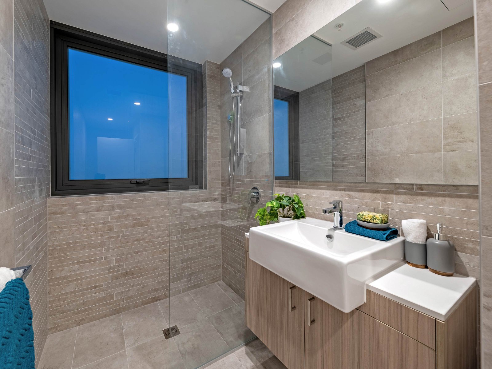 1911/380 Murray Street PERTH 9