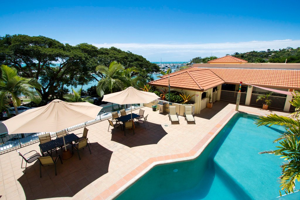 19/115 Shingley Drive AIRLIE BEACH 1