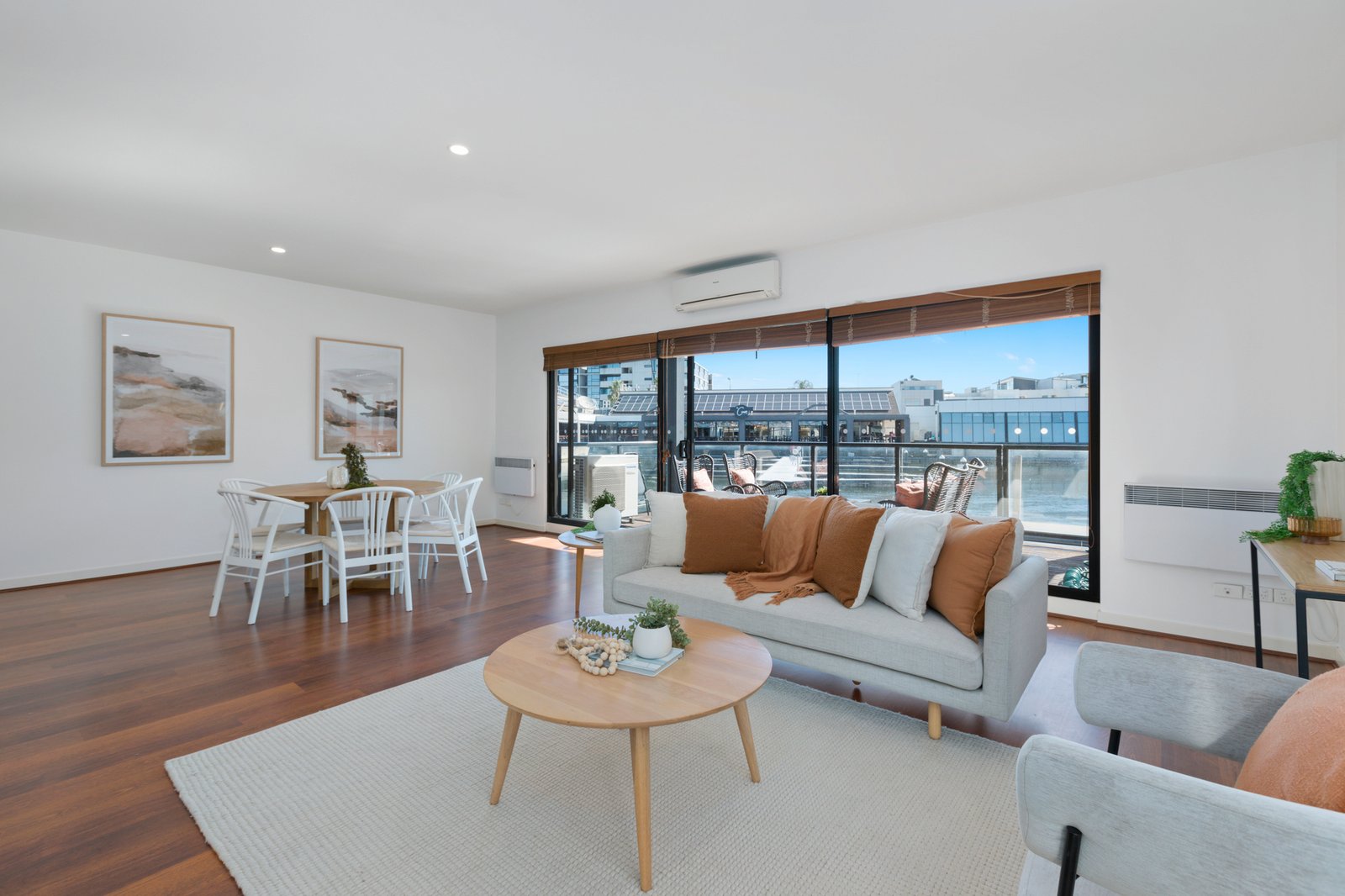 Gallery: 19/117 McLeod Road