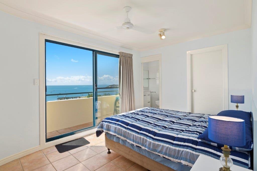 19/12 Golden Orchid Drive AIRLIE BEACH 3