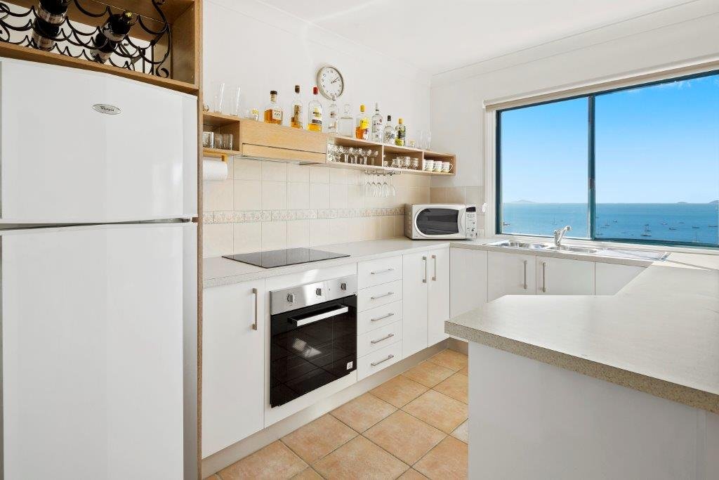 19/12 Golden Orchid Drive AIRLIE BEACH 4