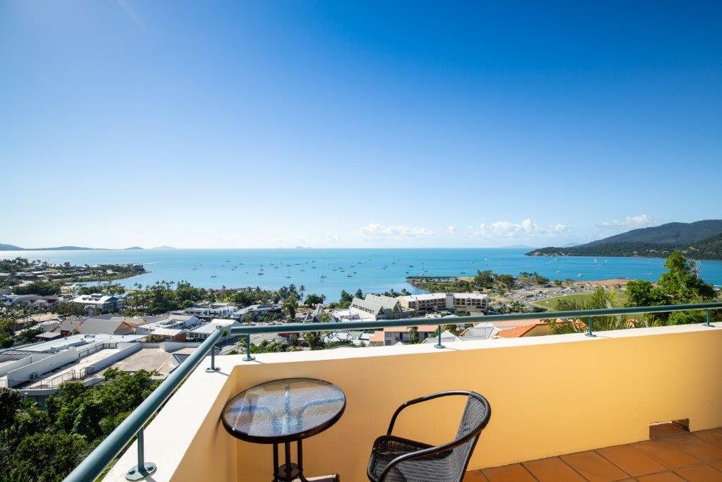 19/12 Golden Orchid Drive AIRLIE BEACH 11