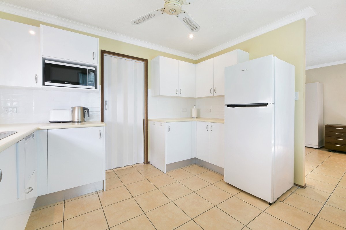 191/3 Township Drive Burleigh Heads 4