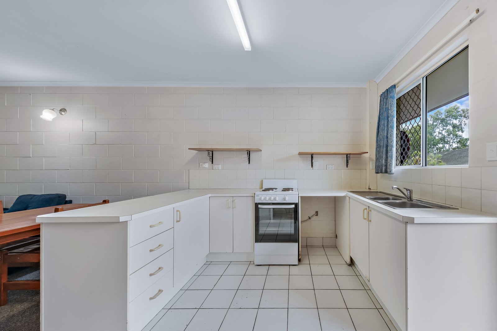 19/14 Island Drive CANNONVALE 5