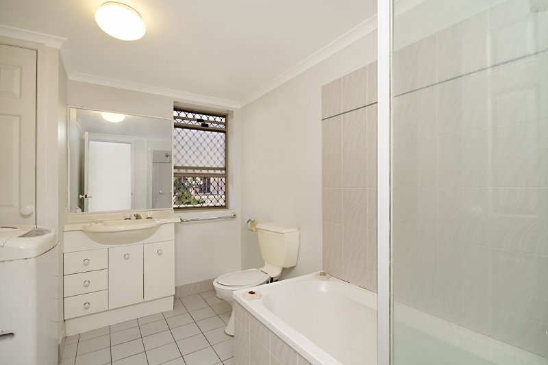 19/15-17 South Street COOLANGATTA 4
