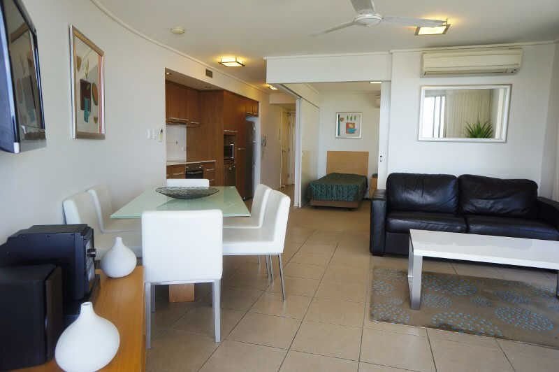 19/18 Seaview Drive AIRLIE BEACH 11