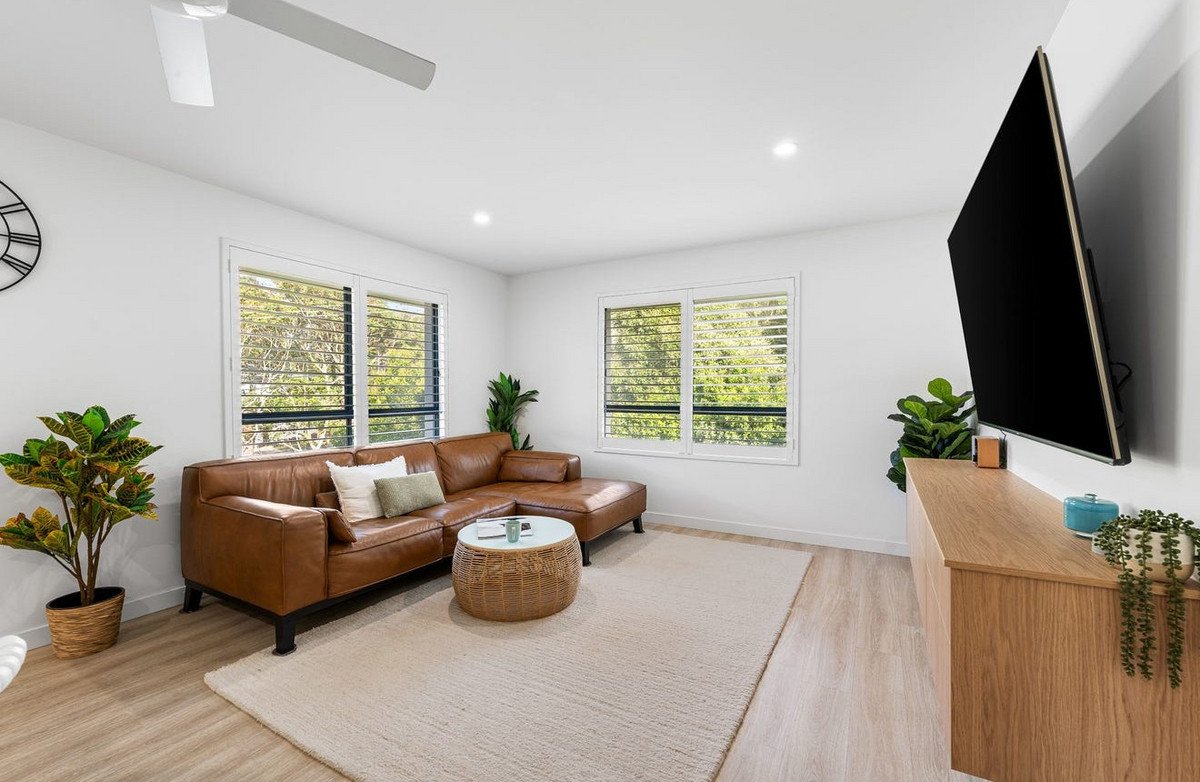 19/19-23 George Street East  Burleigh Heads 4