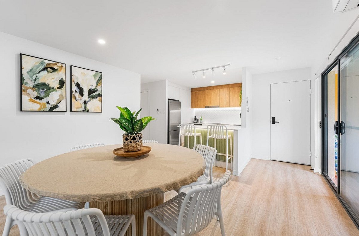 19/19-23 George Street East  Burleigh Heads 6