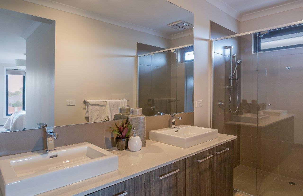 Gallery: 191b Centre Dandenong Road