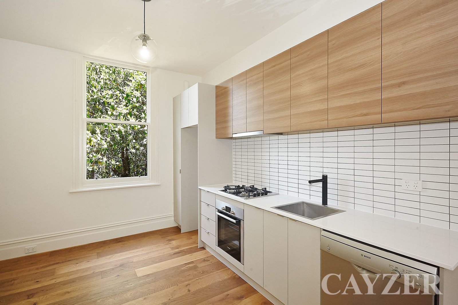 Gallery: 192 Bank Street