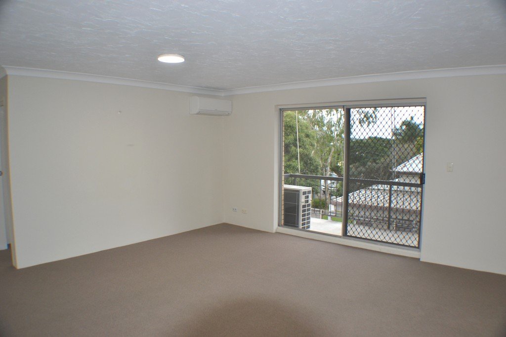 1/92 Broughton Road KEDRON 5