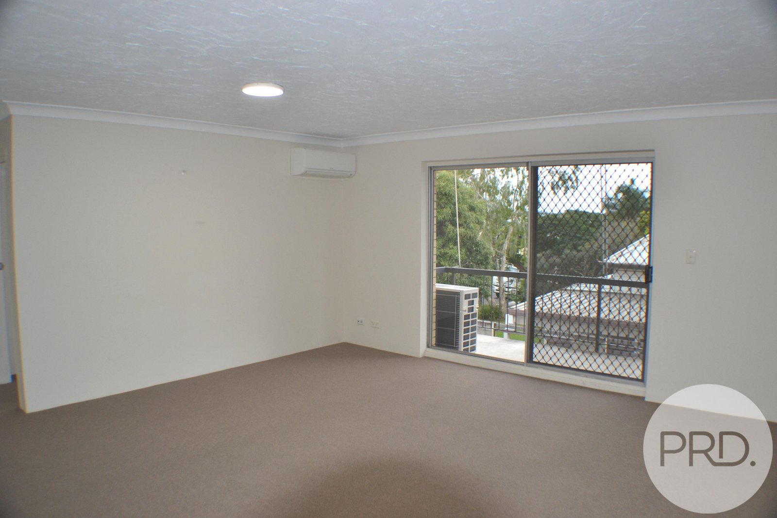1/92 Broughton Road KEDRON 5