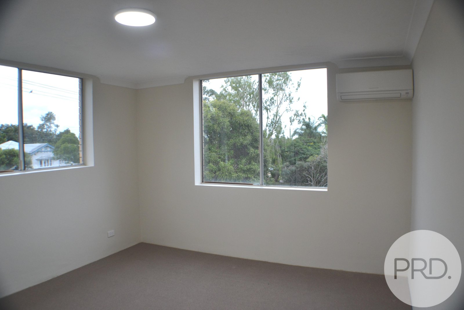 1/92 Broughton Road KEDRON 7