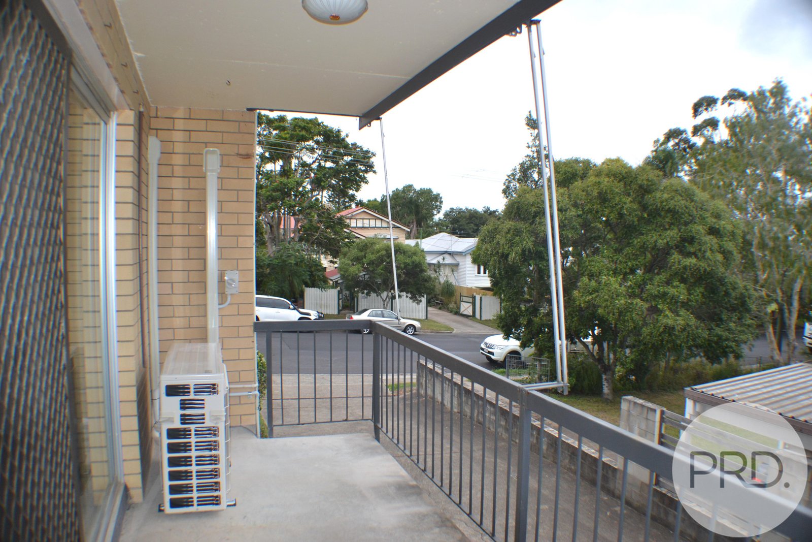 1/92 Broughton Road KEDRON 8