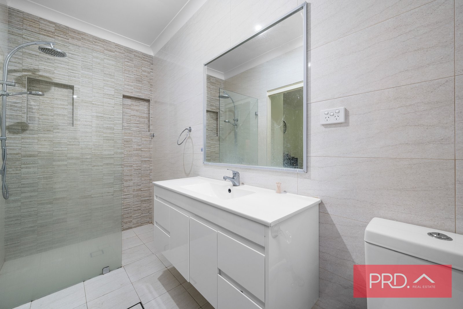 192 Memorial Avenue LIVERPOOL 8