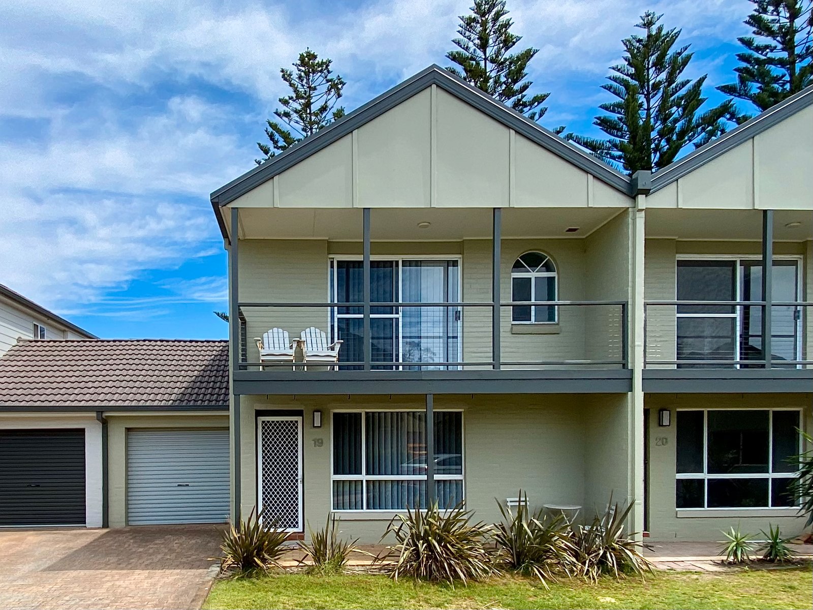 19/23 Robinson Street ANNA BAY 1