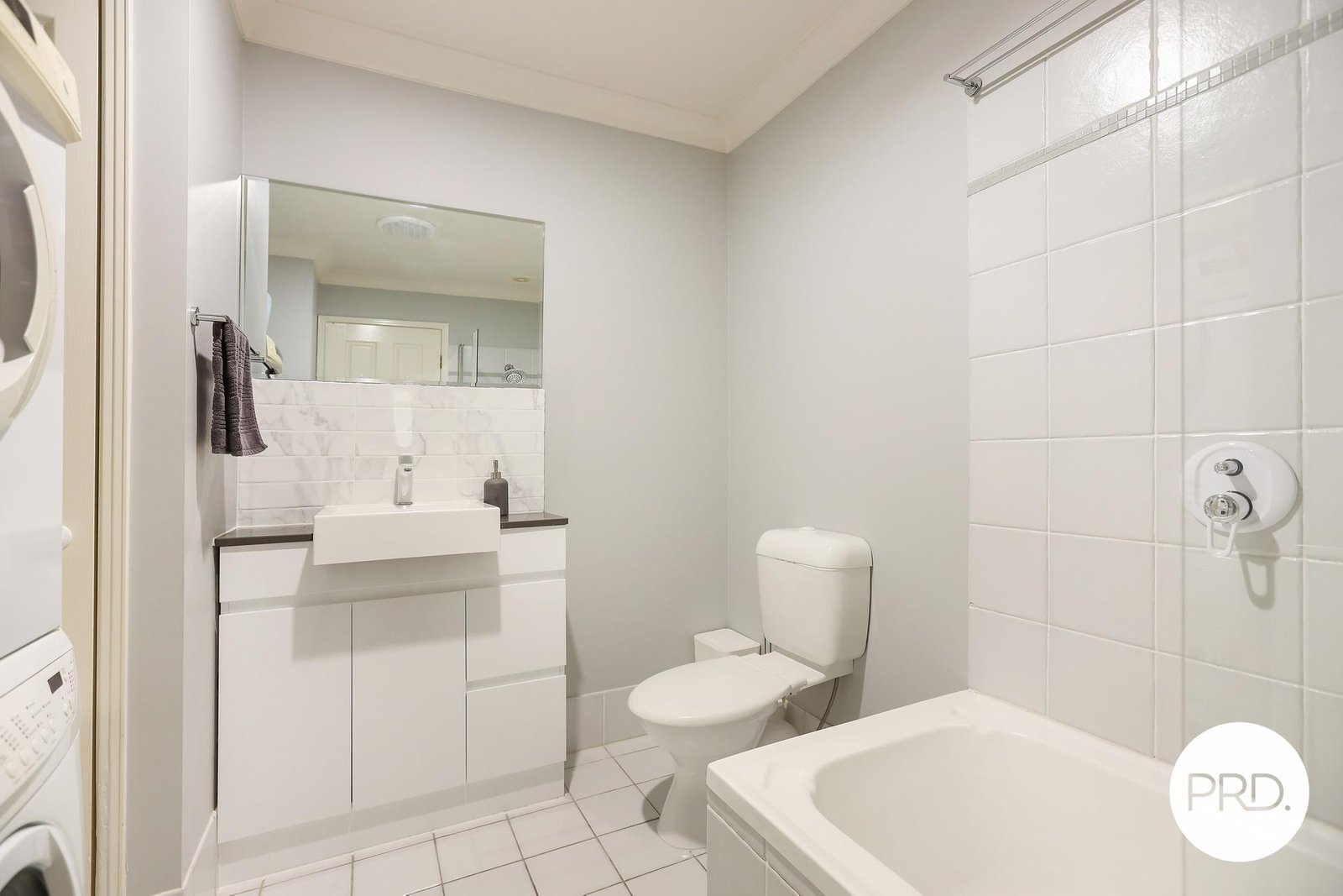 19/25-27 Commerce Drive ROBINA 13