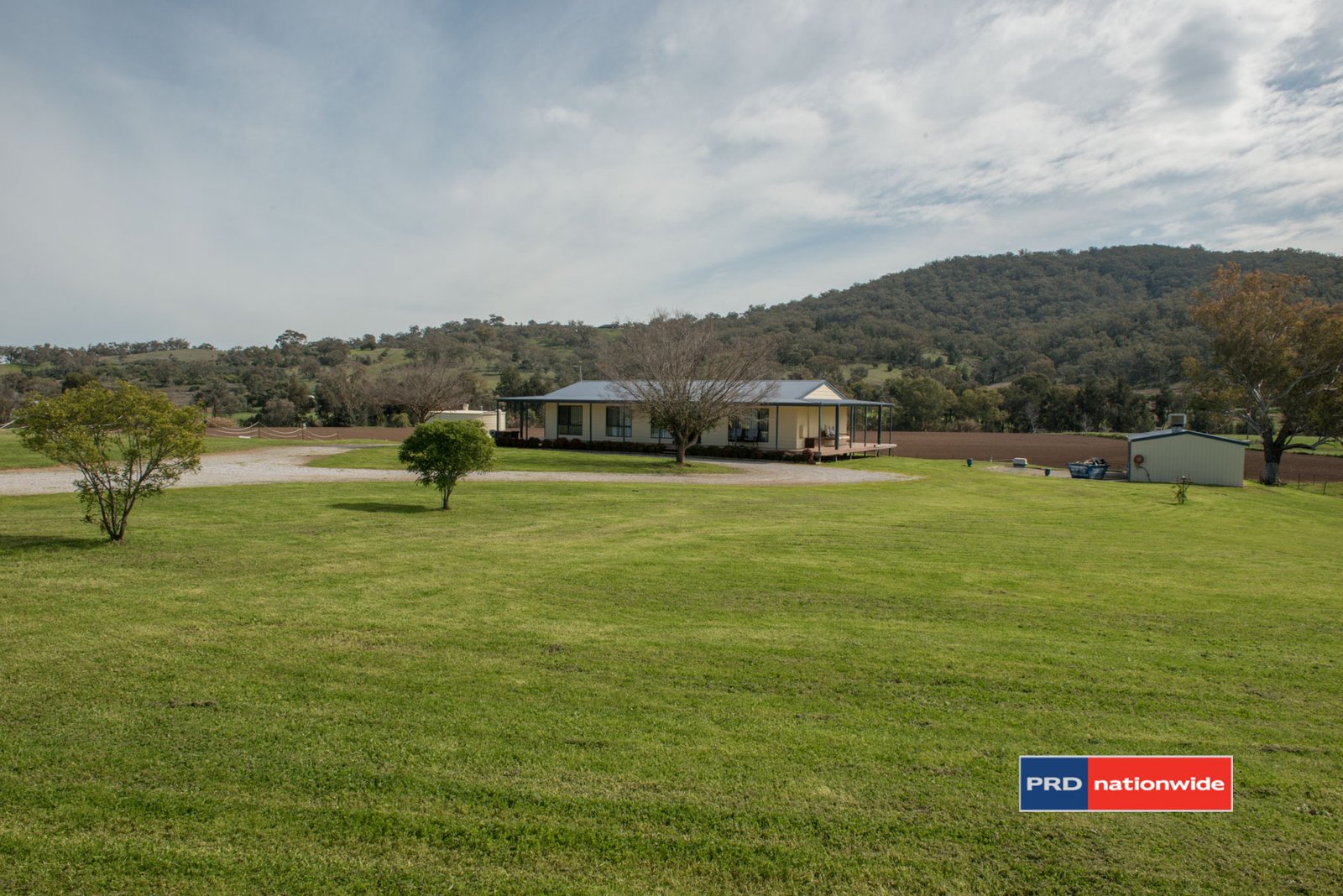 193 Back Kootingal Road TAMWORTH 9