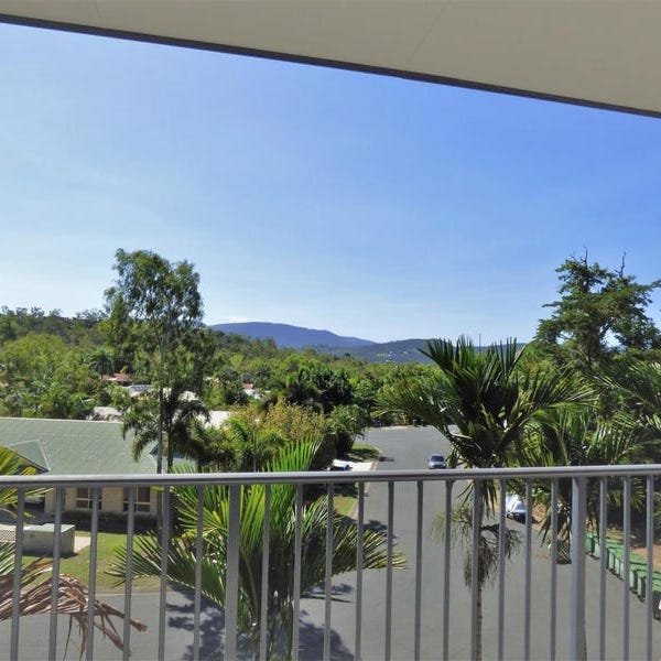 19/3 Deloraine Close CANNONVALE 4