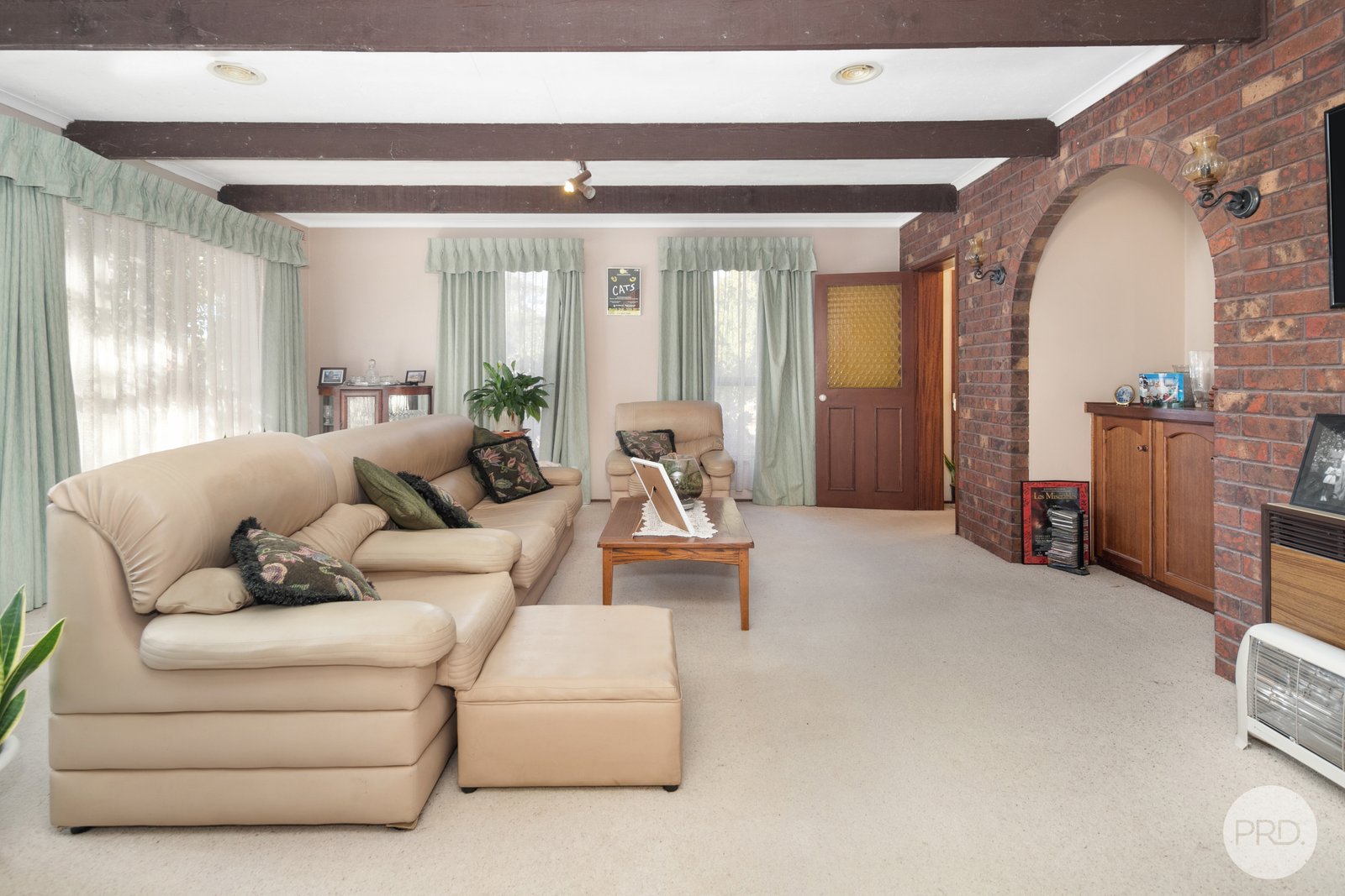 193 Howe Street MINERS REST 4