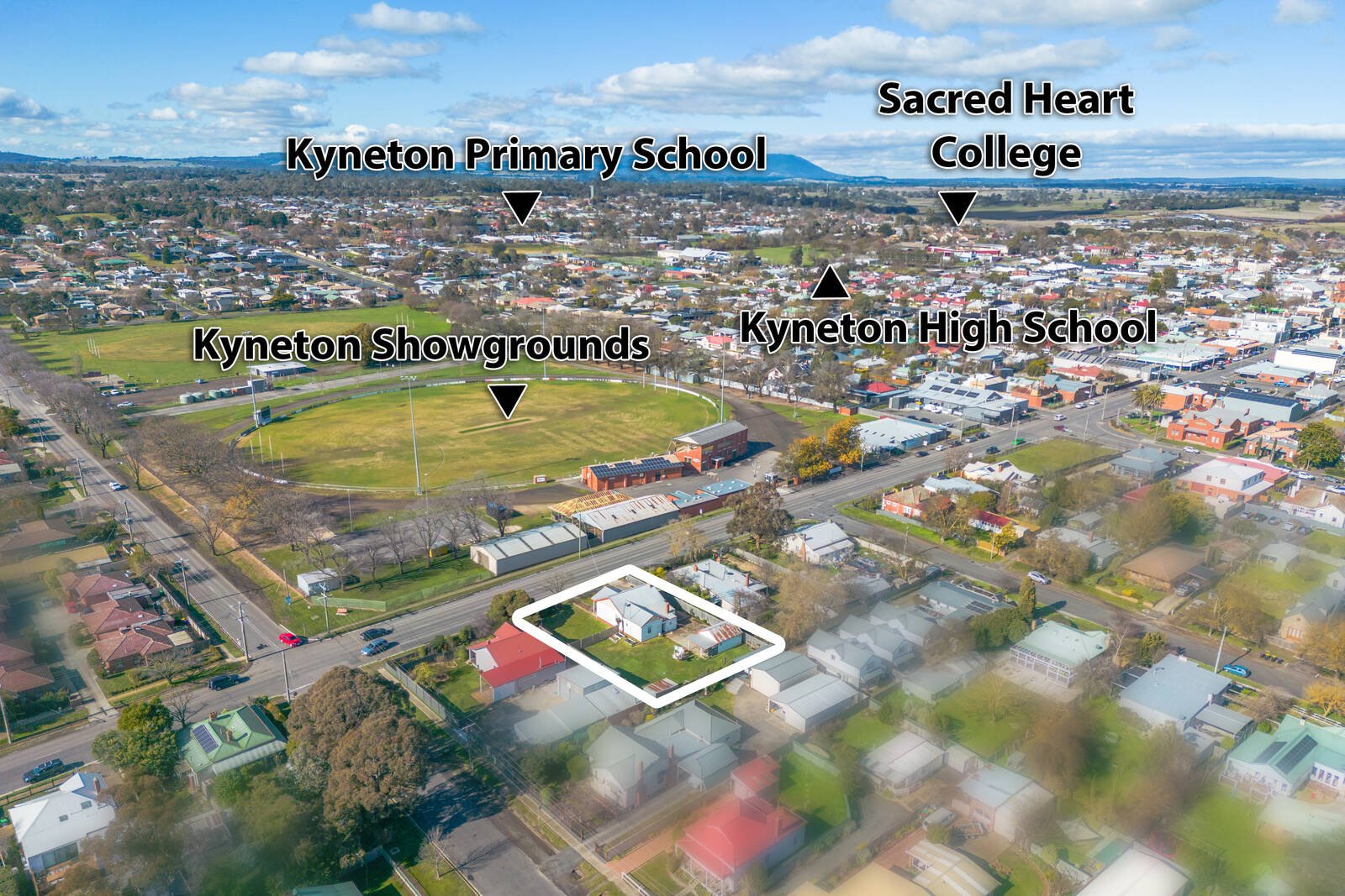 Real Estate and Property in 193 Mollison Street, Kyneton, VIC