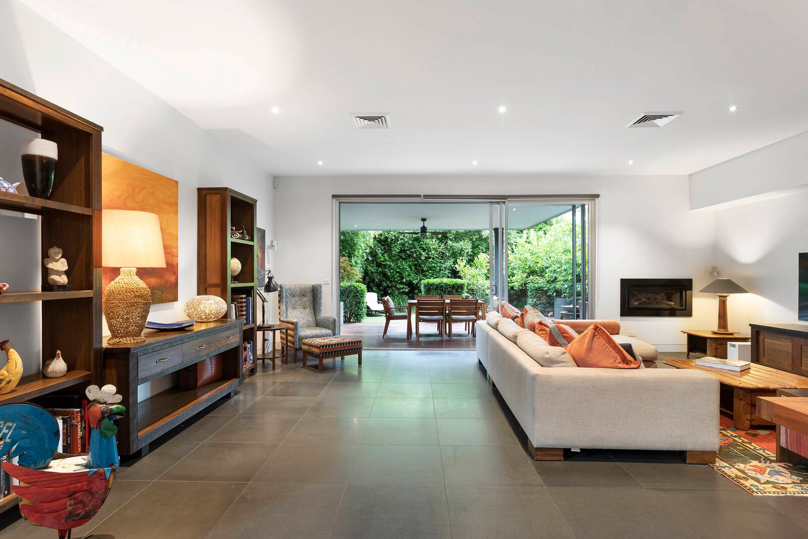 Real Estate and Property in 193 Ormond Road, Elwood, VIC