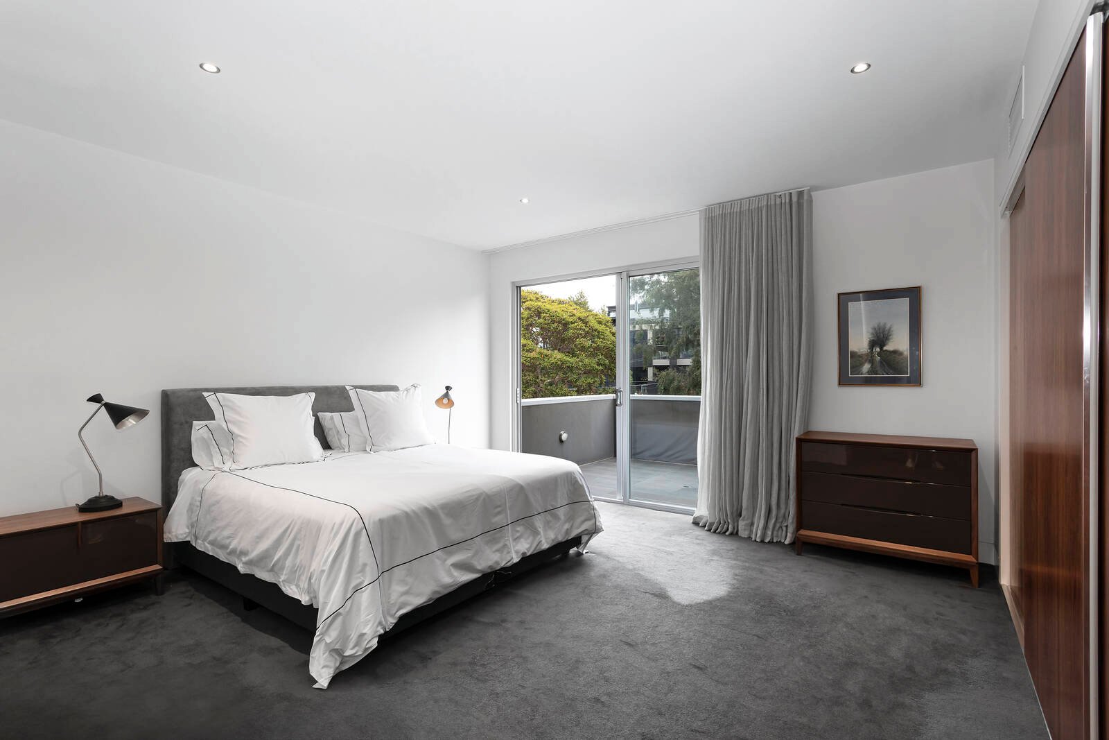 Real Estate and Property in 193 Ormond Road, Elwood, VIC