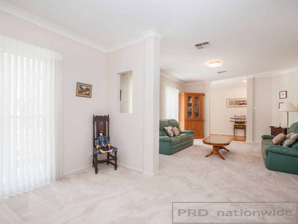 193 Parish Drive THORNTON 5