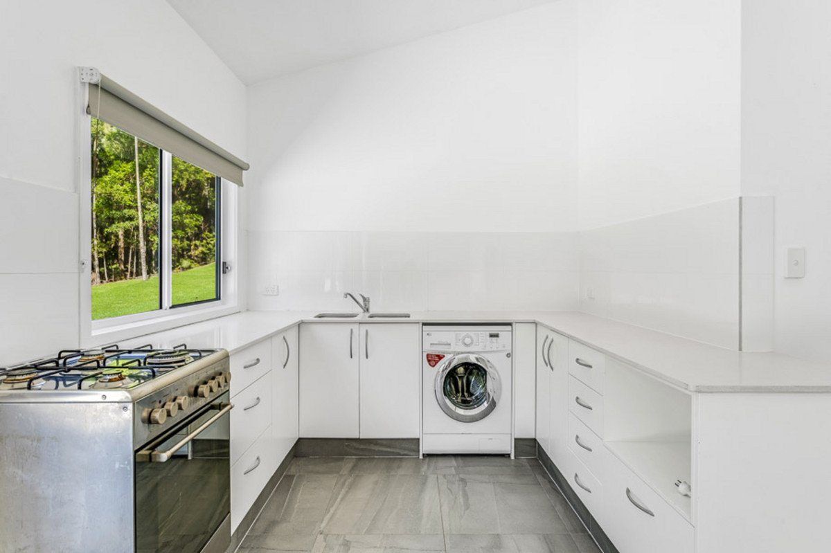 193 Petsch Creek Road Tallebudgera 2