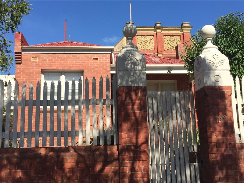 193 Wattle Street BENDIGO 1