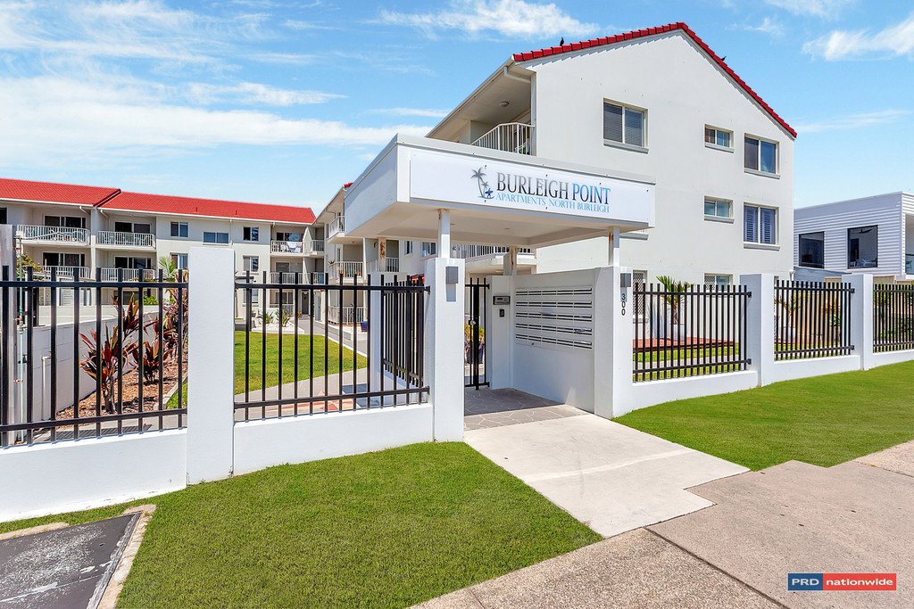 19/300 The Esplanade MIAMI 1