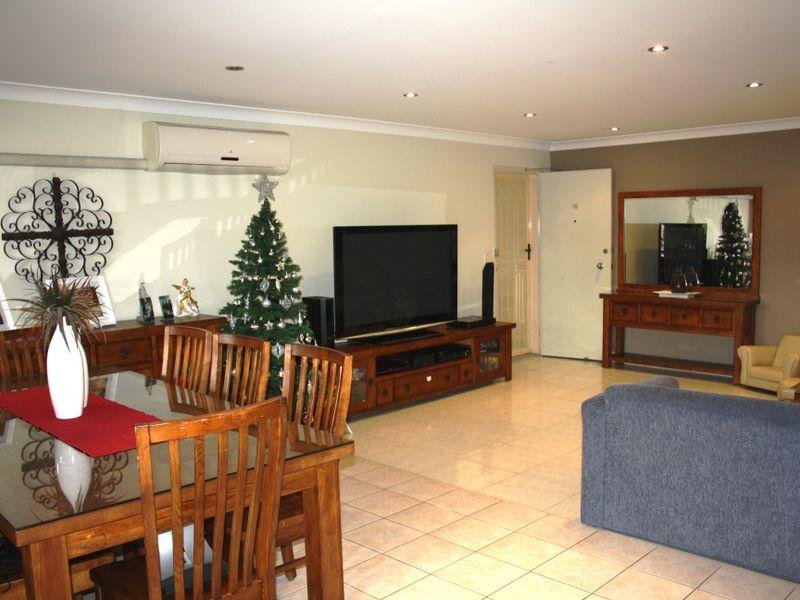 19/34-36 Weigand Avenue BANKSTOWN 4