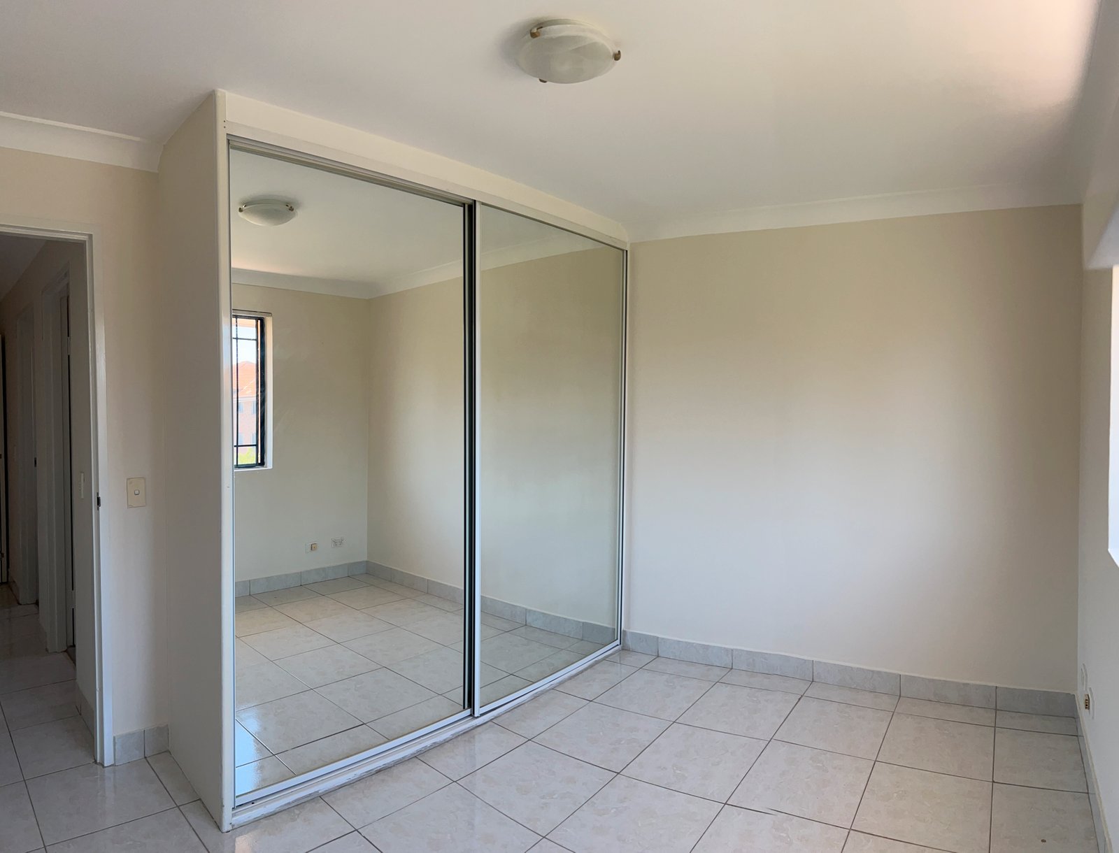 19/34 Weigand Avenue BANKSTOWN 6