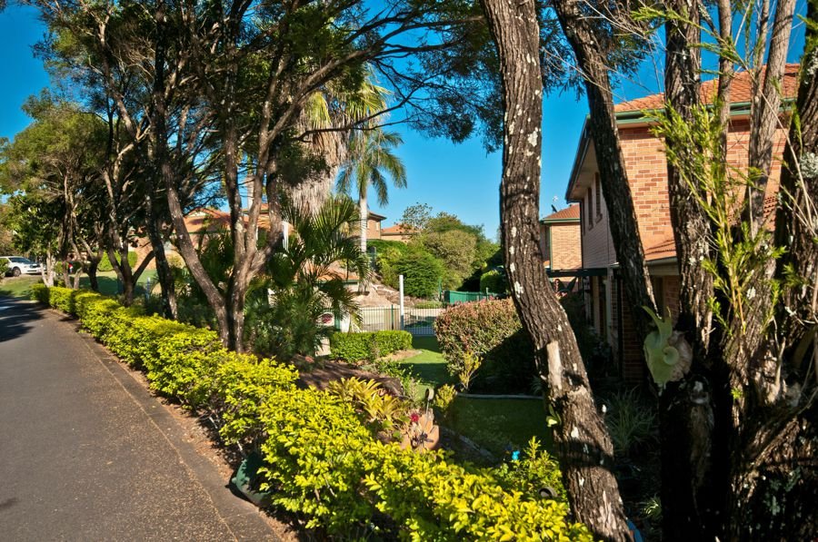 19/38 Murev Way CARRARA 3