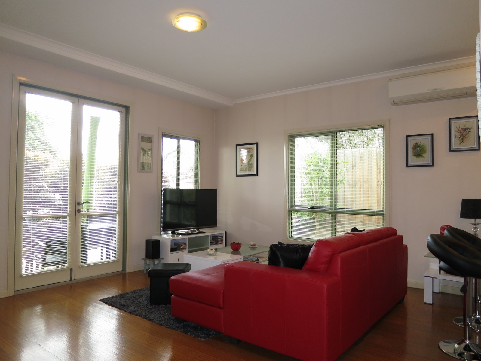 Gallery: 1/94-98 Wattletree Road