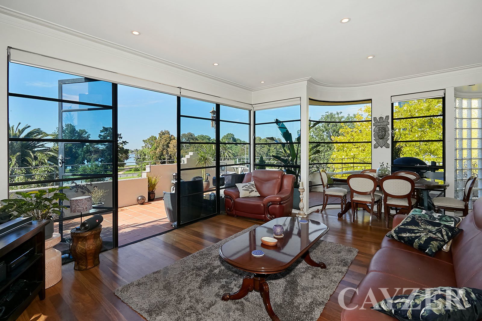 Gallery: 194 Albert Road