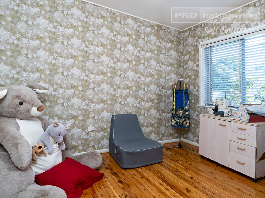194 Bourke Street MOUNT AUSTIN 7